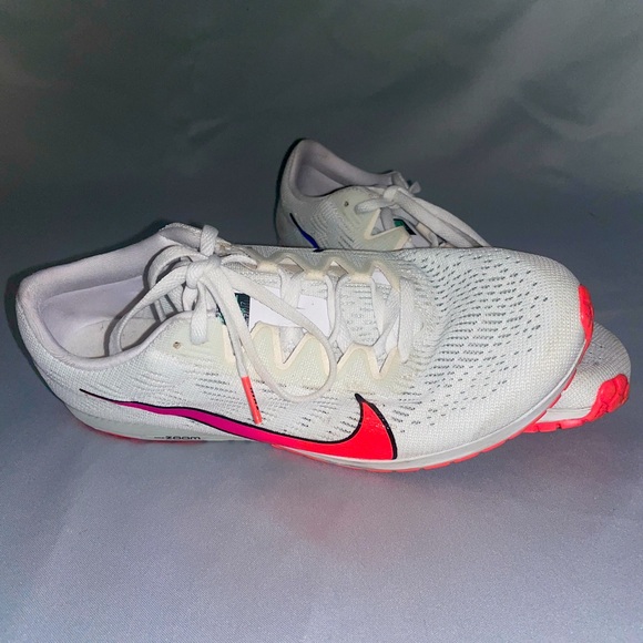 Ultra Light NIKE Zoom running shoes - Picture 8 of 8